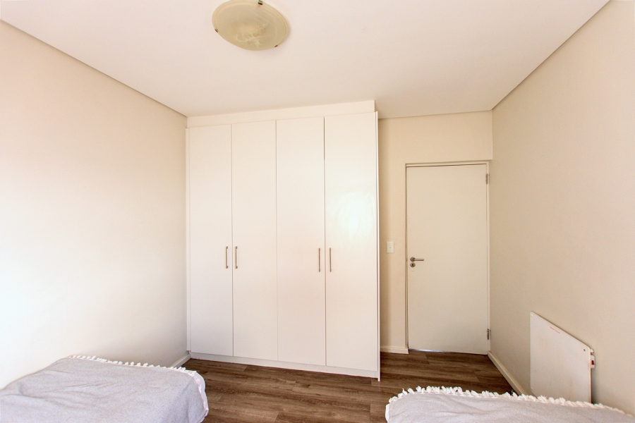 6 Bedroom Property for Sale in Mykonos Western Cape